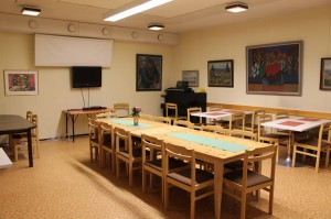 Kerhohuone Elvan, Pääkirjaston lähellä.